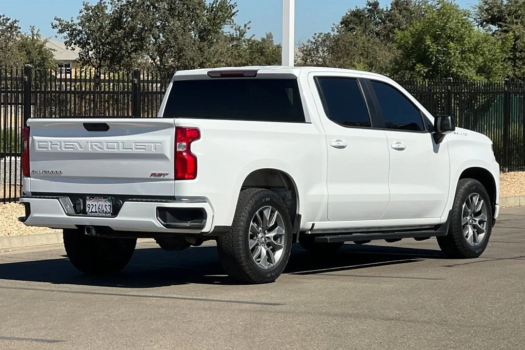 Used 2019 White Chevrolet RST image 5
