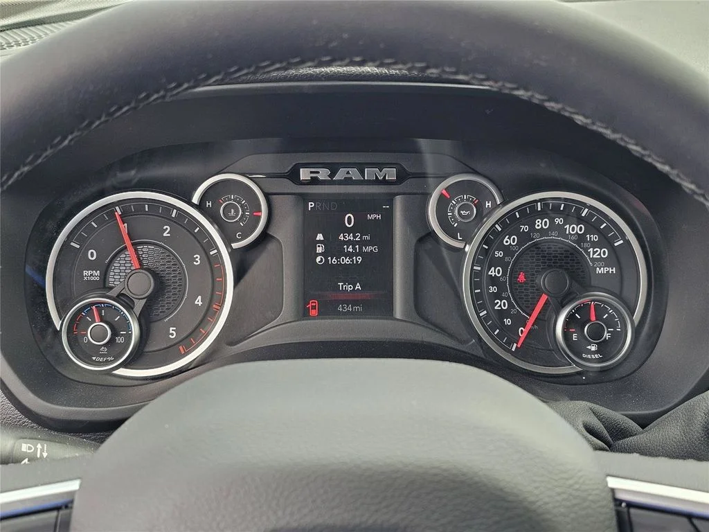 2026 RAM 2500 Big Horn - Photo 26