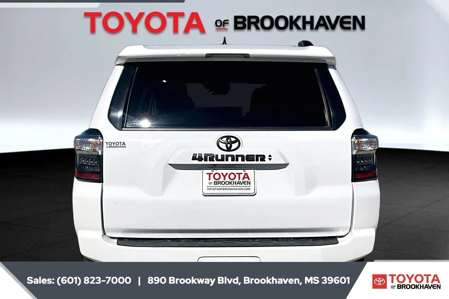 Used 2021 Super White Toyota SR5 Premium image 4