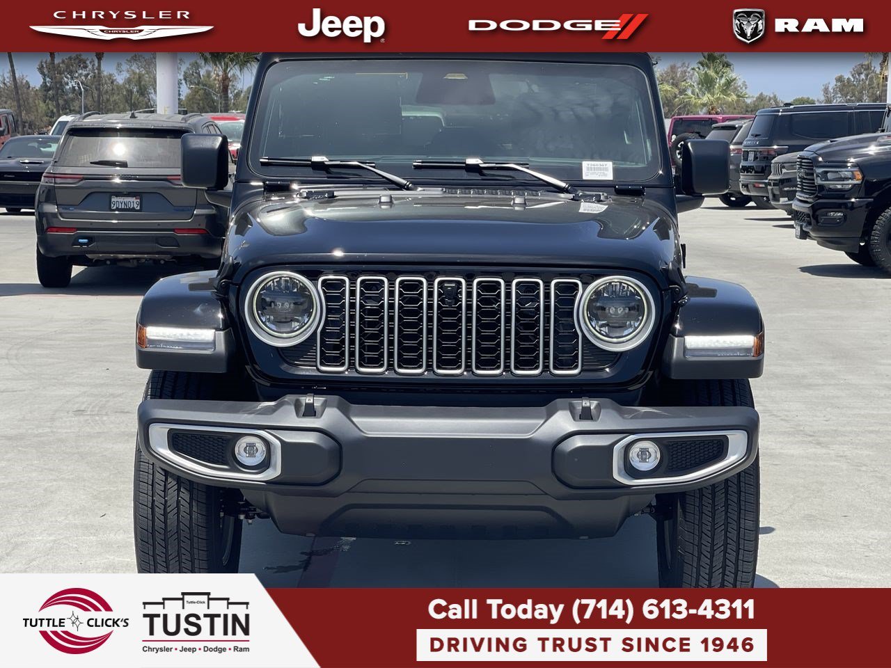 New 2026 Black Clear-Coat Exterior Paint Jeep Sahara image 2