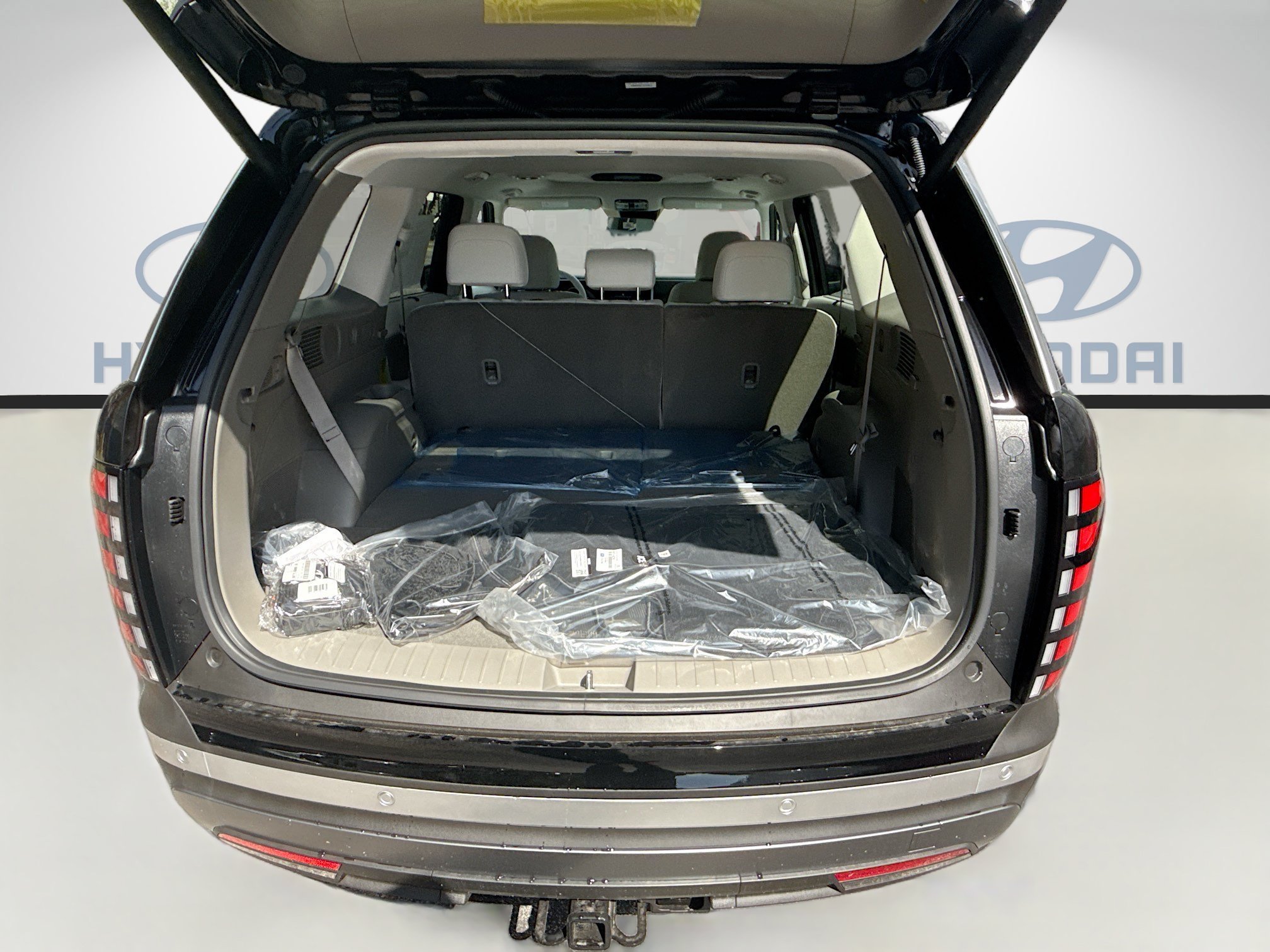 New 2026 Abyss Black Pearl Hyundai SEL Premium FWD image 44