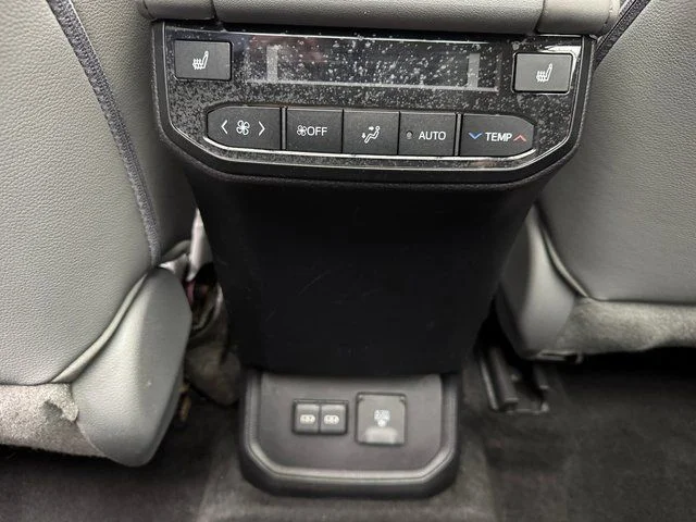 2023 Toyota Highlander Platinum - Photo 22