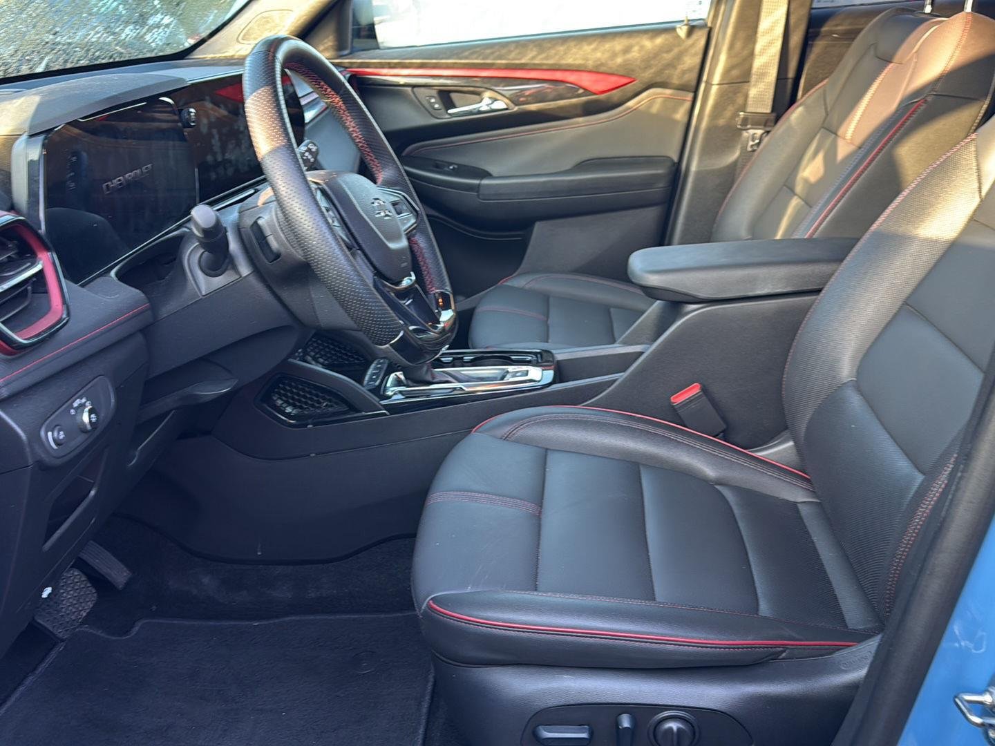 Used 2024 Fountain Blue Chevrolet RS image 6