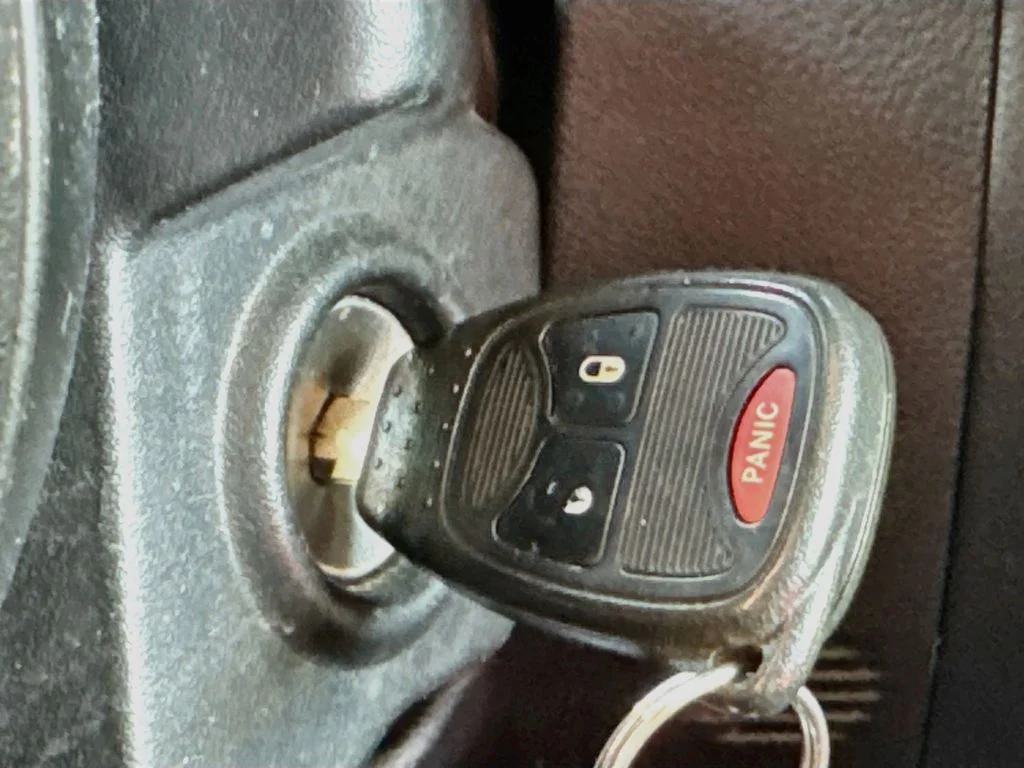 Used 2011 Red Jeep Sahara image 16