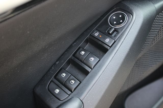 Used 2024 White Kia S image 20