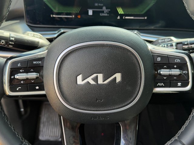 Certified Used 2025 Gray Kia S image 31
