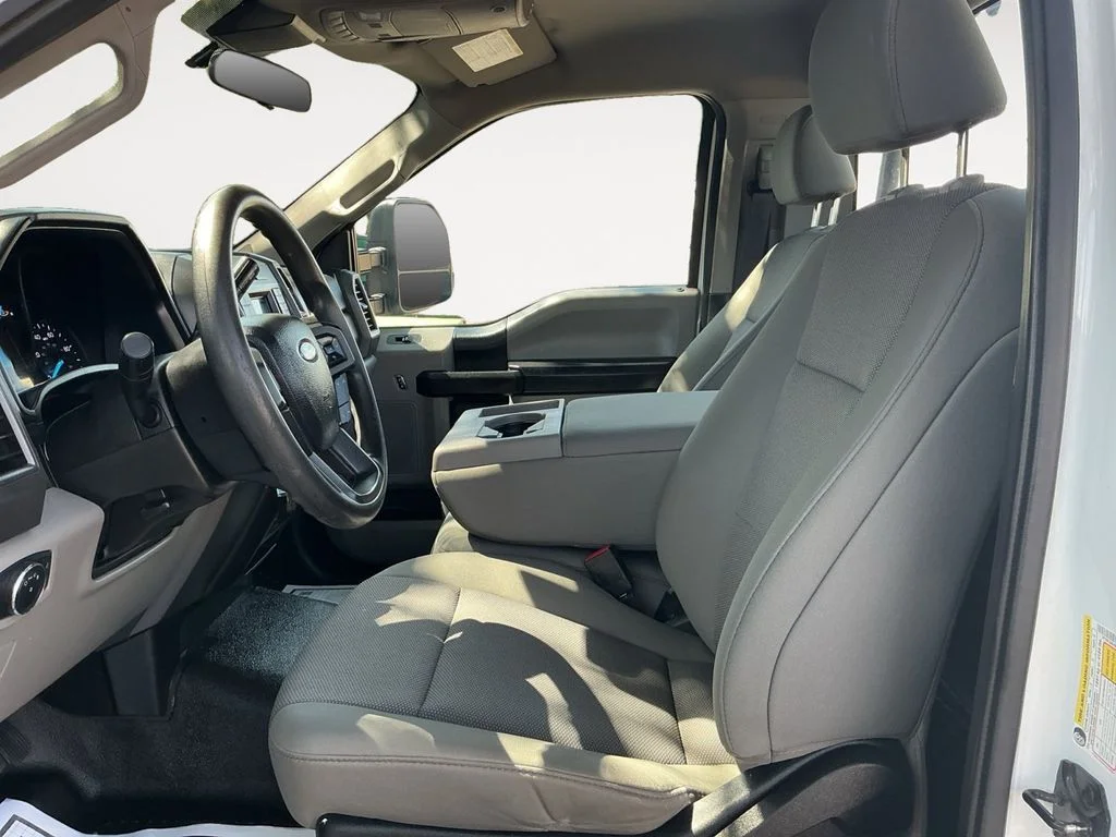 Used 2021 White Ford XL image 16