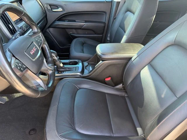 Used 2022 Desert Sand Metallic GMC AT4 w/Leather image 10