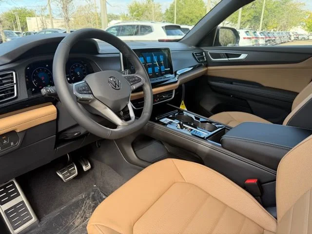 New 2026 pure gray Volkswagen 2.0T SEL R-Line Black image 16