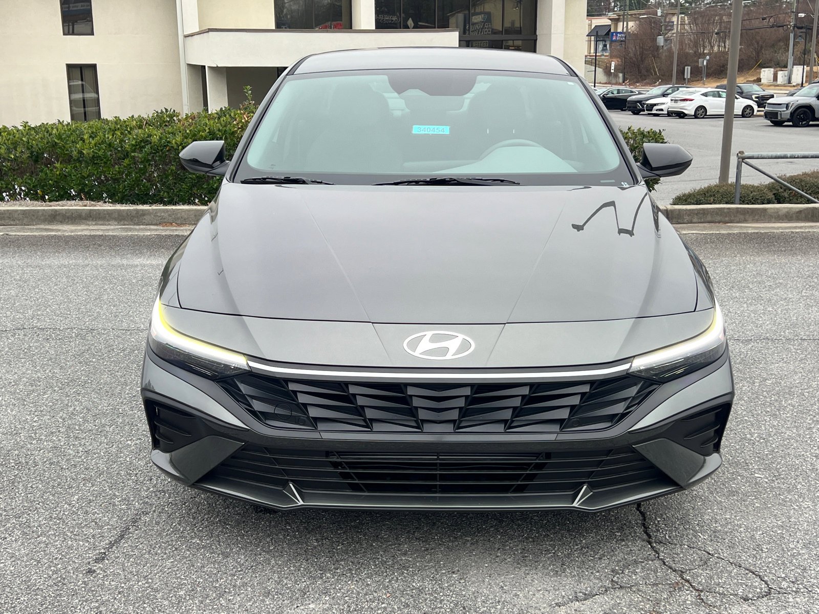 New 2026 Amazon Gray Hyundai SEL Sport image 2
