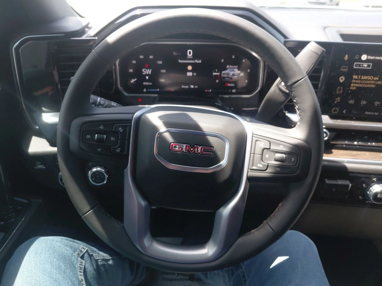 Used 2026 Silver GMC Elevation image 38