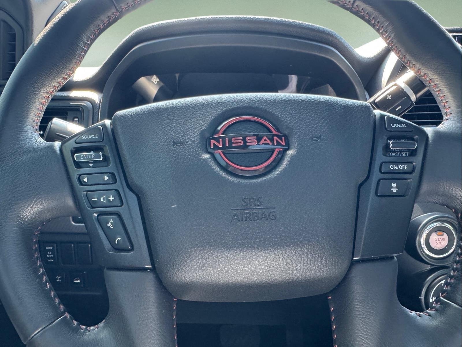 Used 2023  NISSAN  image 21