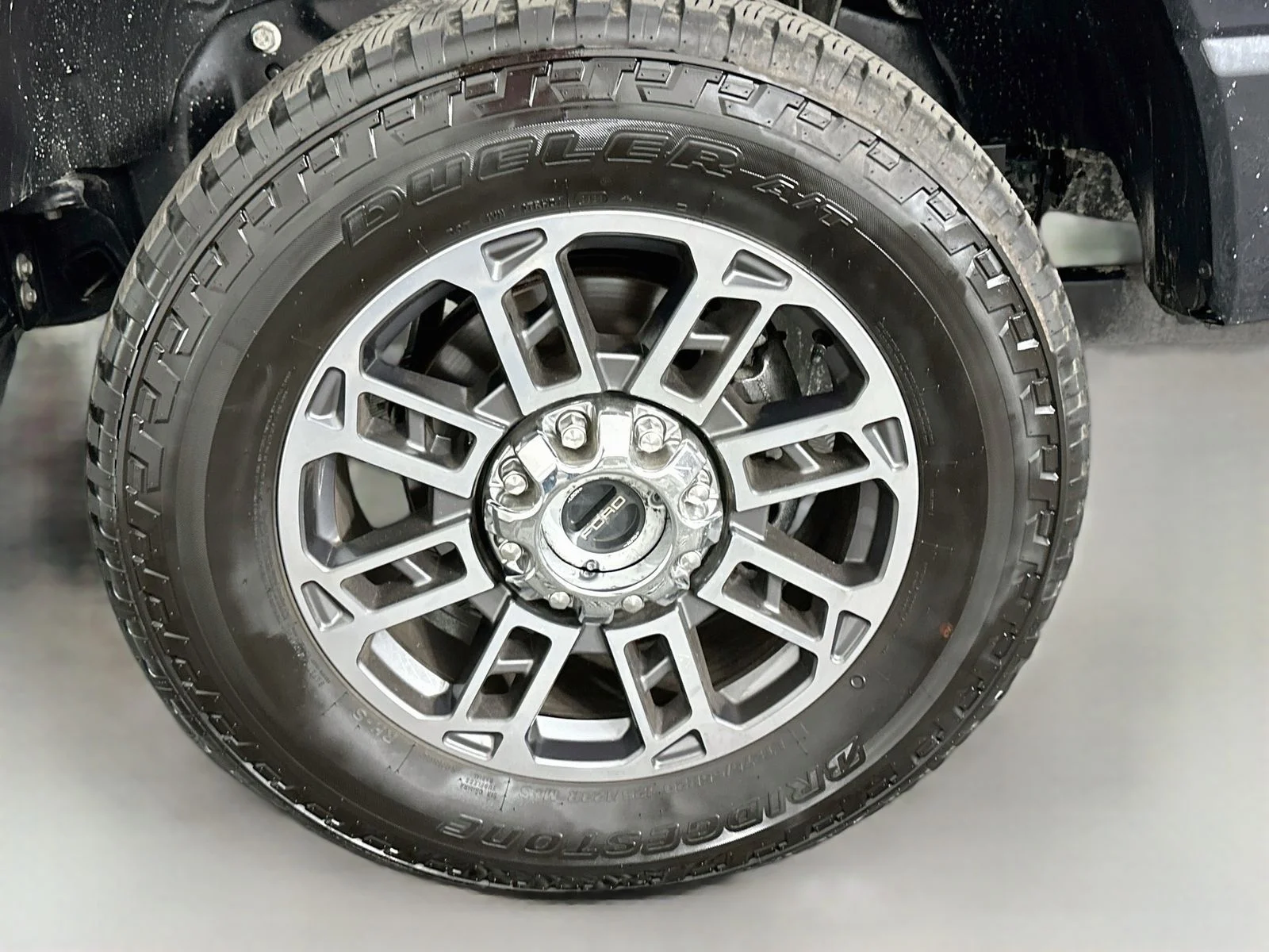 Used 2023 Black Ford Limited image 34