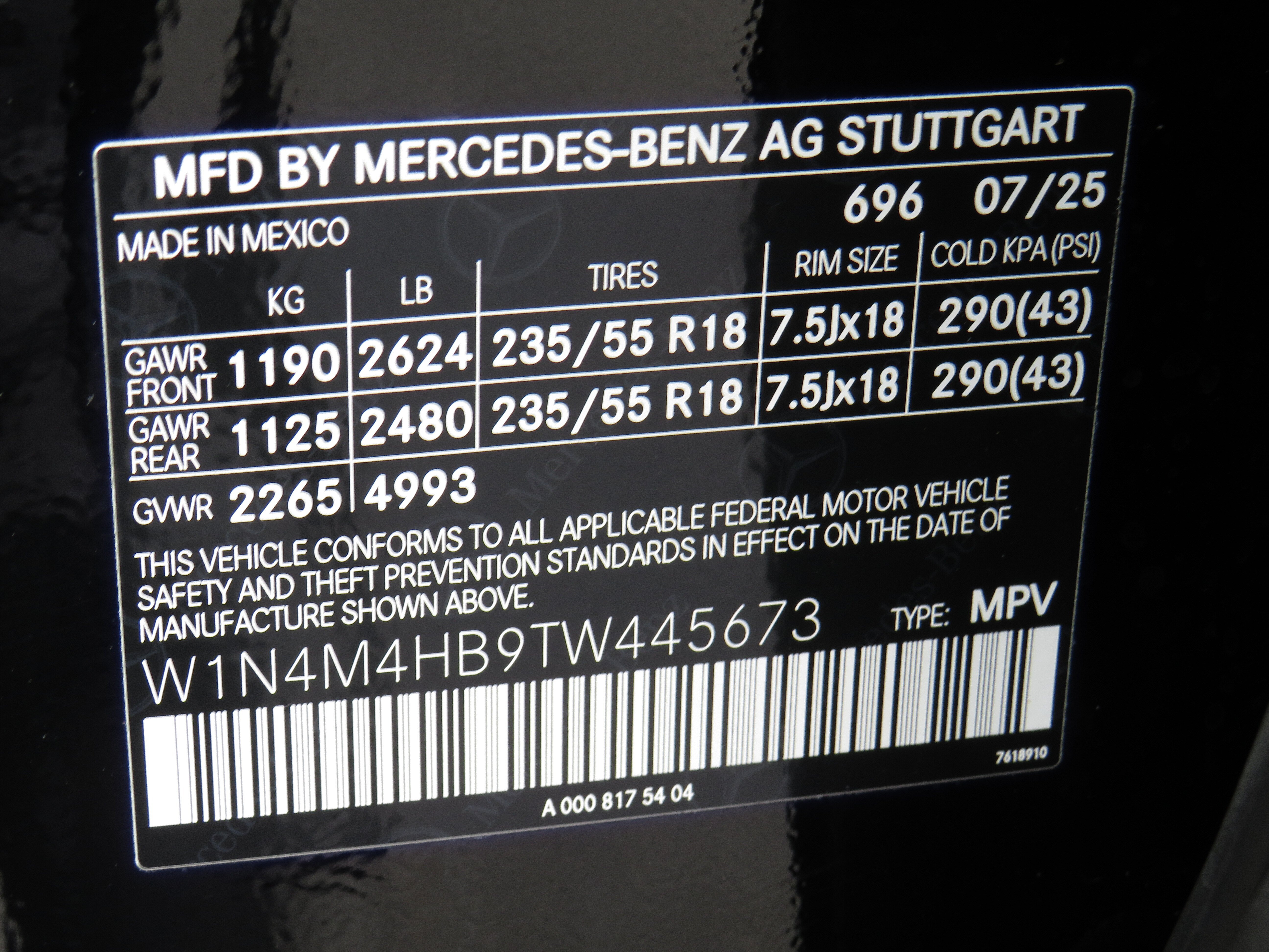 Used 2026 Night Black Mercedes-Benz GLB 250 4MATIC® image 7