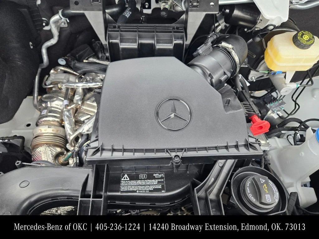 Used 2025 White Mercedes-Benz Cargo 170 WB image 30