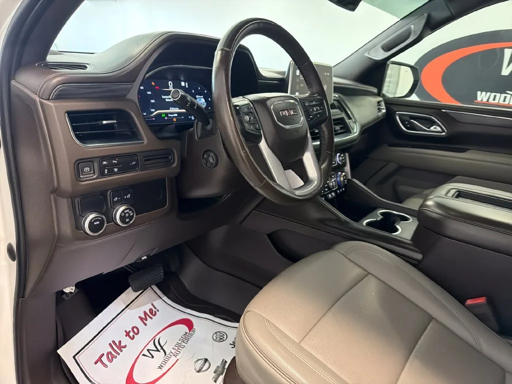 Used 2022 White GMC SLT image 11