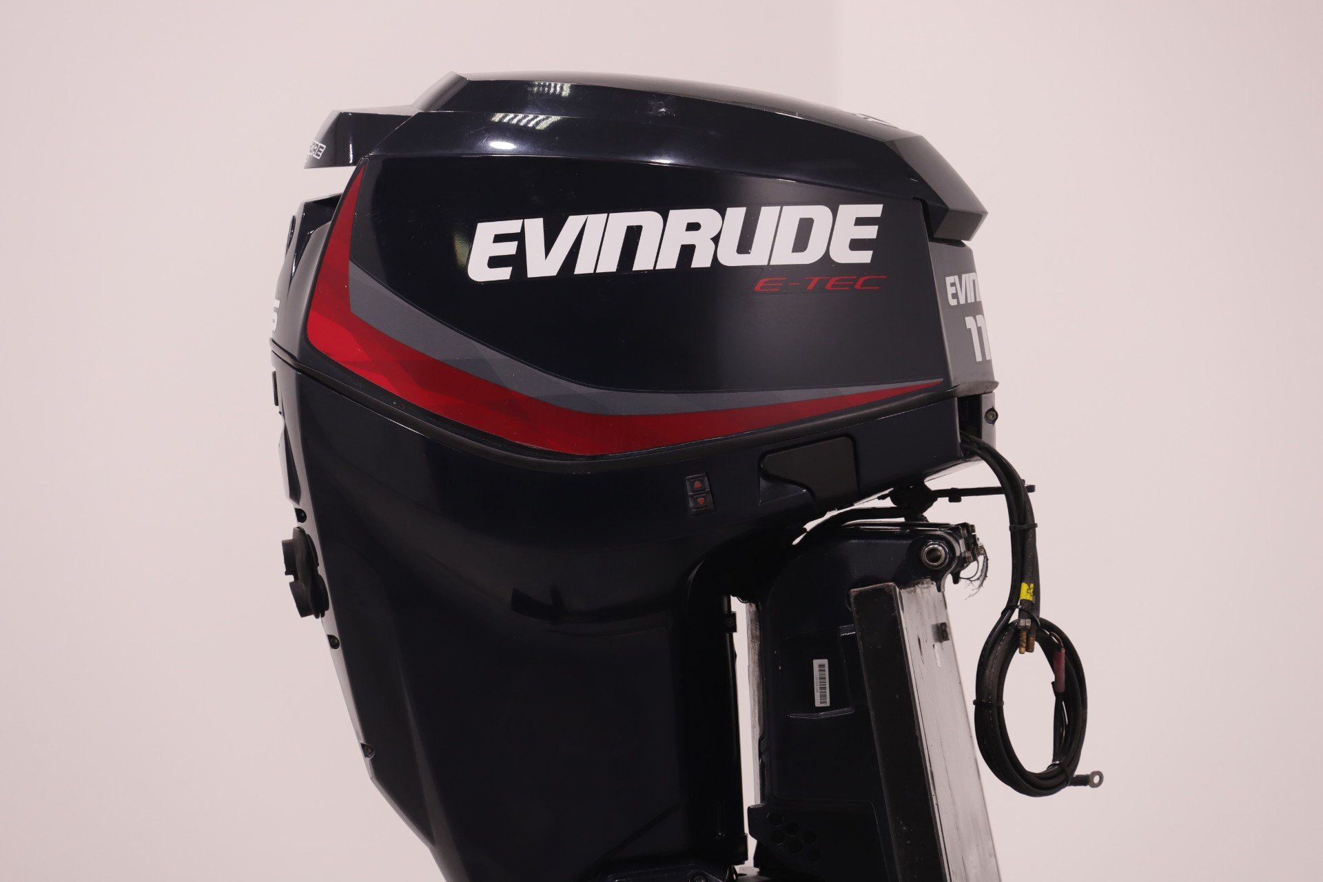 Used 2014  Evinrude  image 7