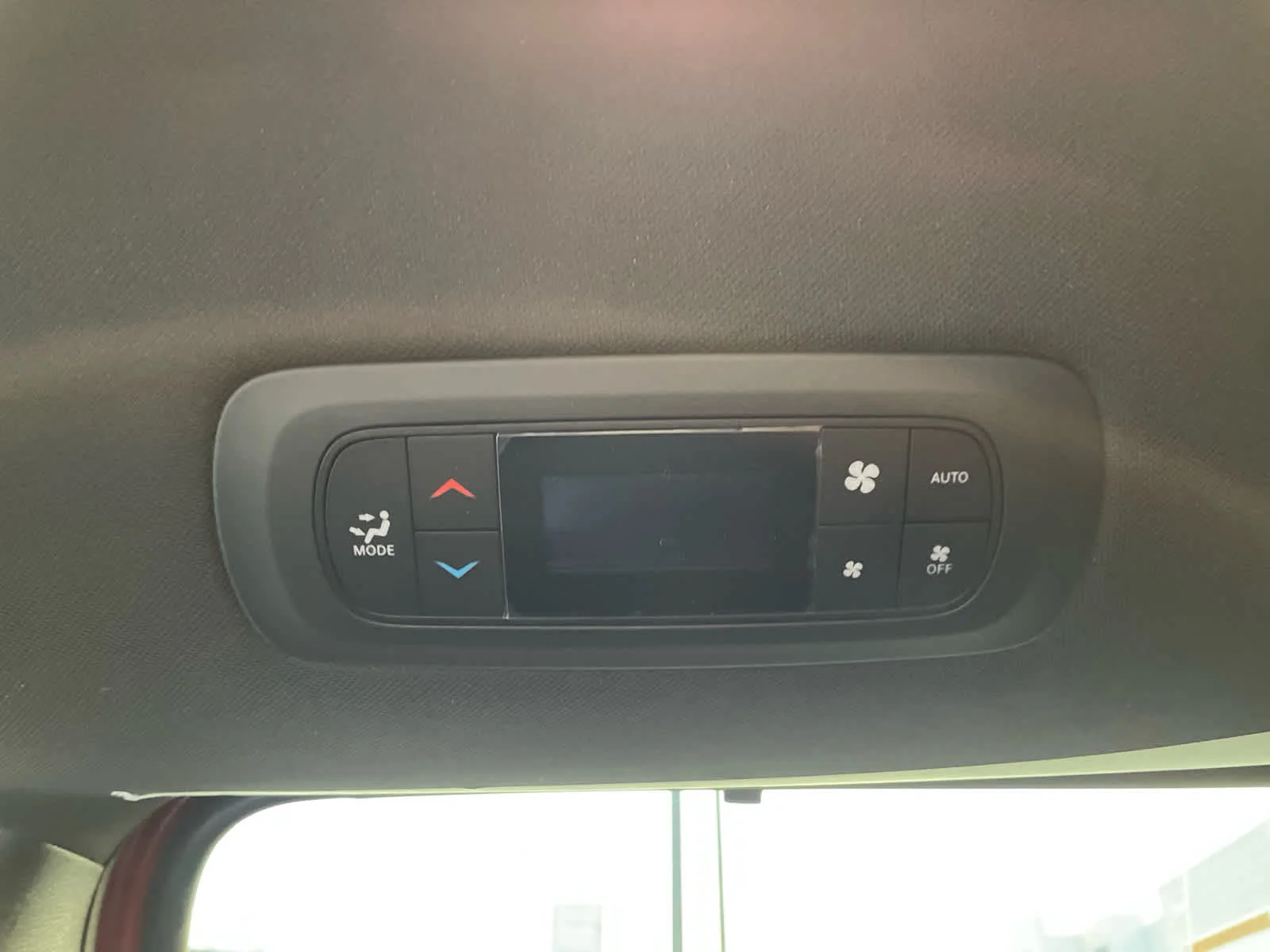 New 2026 Red Hot Pearl-Coat Exterior Paint Chrysler Select image 13