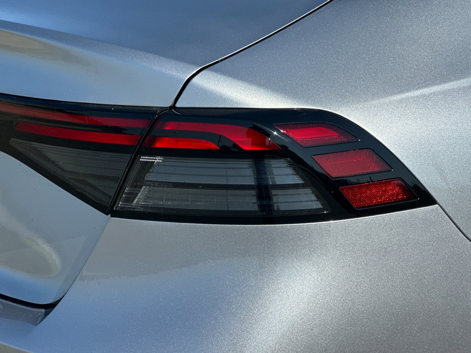 New 2026 Solar Silver Metallic Honda LX image 30