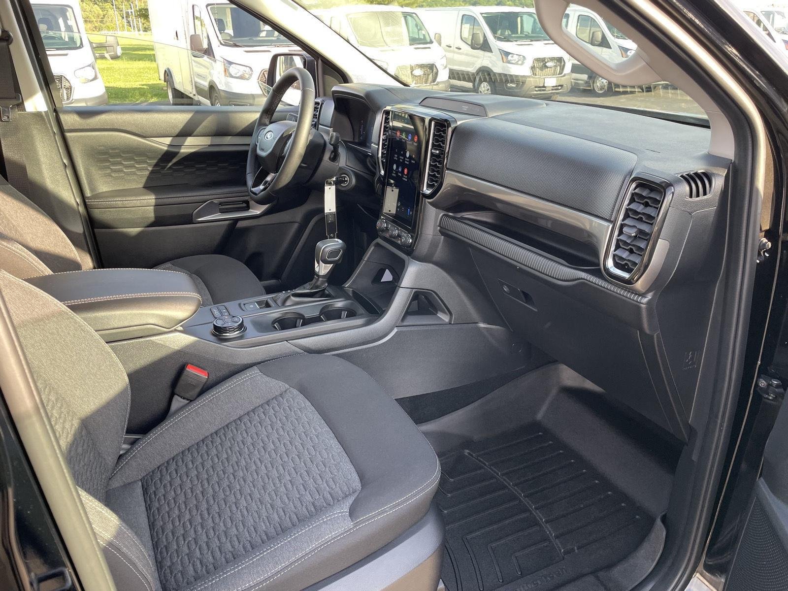 Used 2025 Shadow Black Ford XLT image 27
