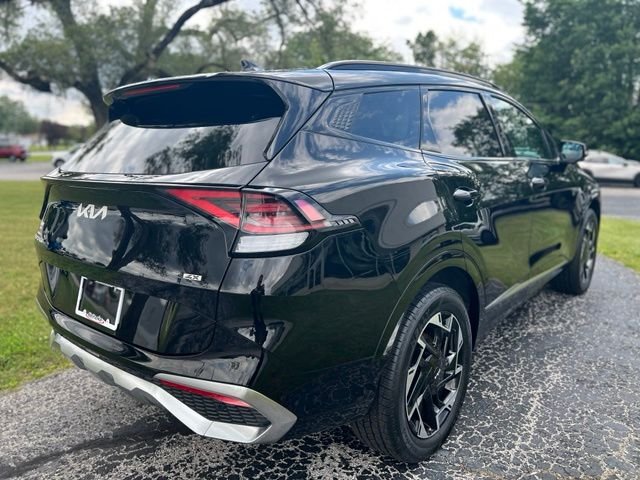 Used 2024 Black Kia SX-Prestige image 8