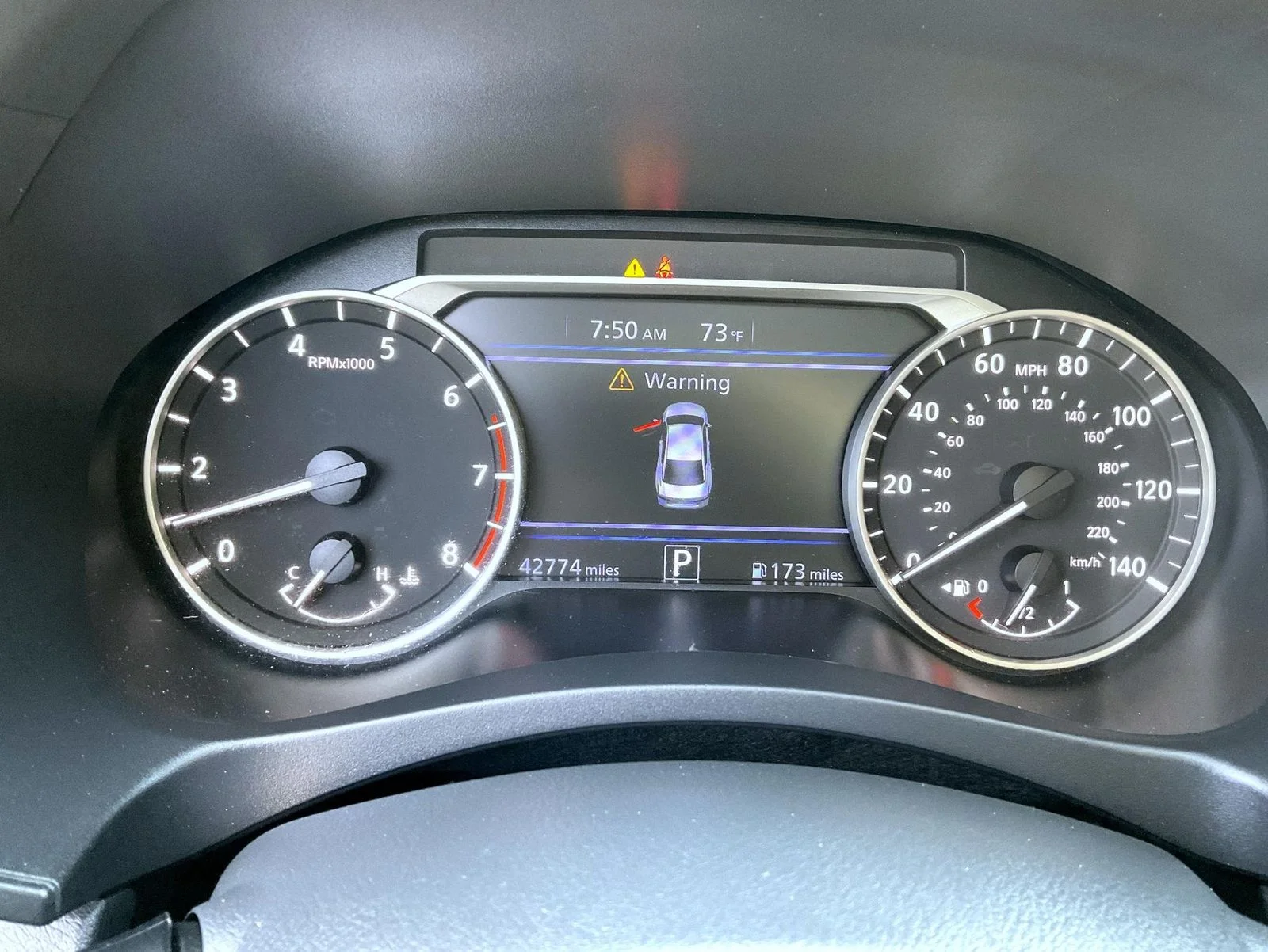 Used 2022 Black Nissan 2.5 SV image 12