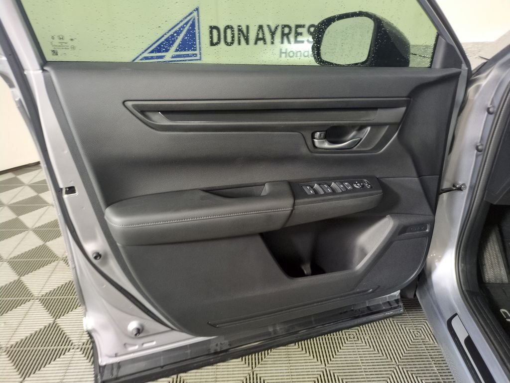 Used 2024 Lunar Silver Metallic Honda EX image 10