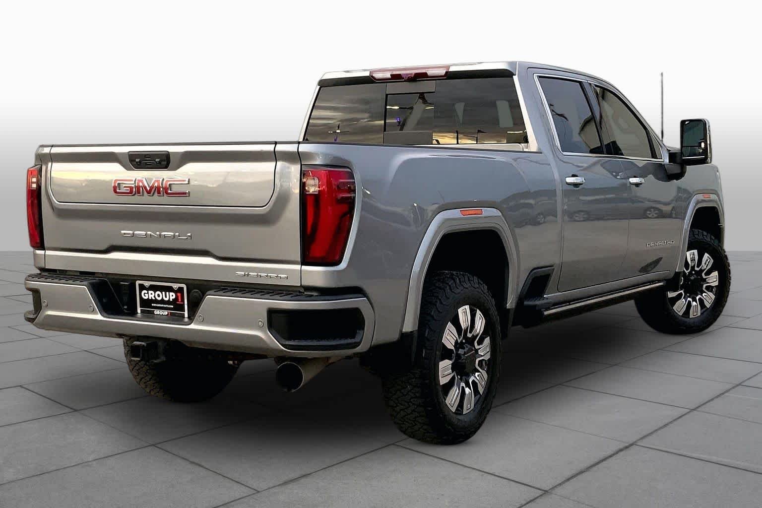 Used 2024 Sterling Metallic GMC Denali image 13