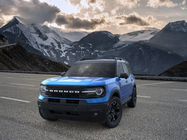 New 2025 Blue Metallic Ford Outer Banks image 2