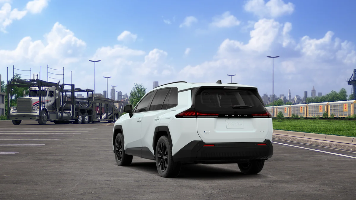 New 2026 Wind Chill Pearl Toyota XLE Premium image 7