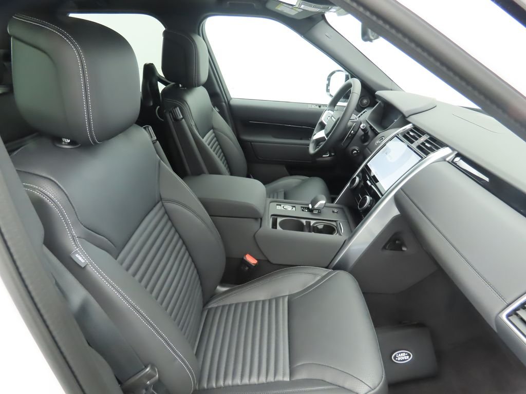 Used 2025 Fuji White Land Rover S image 22