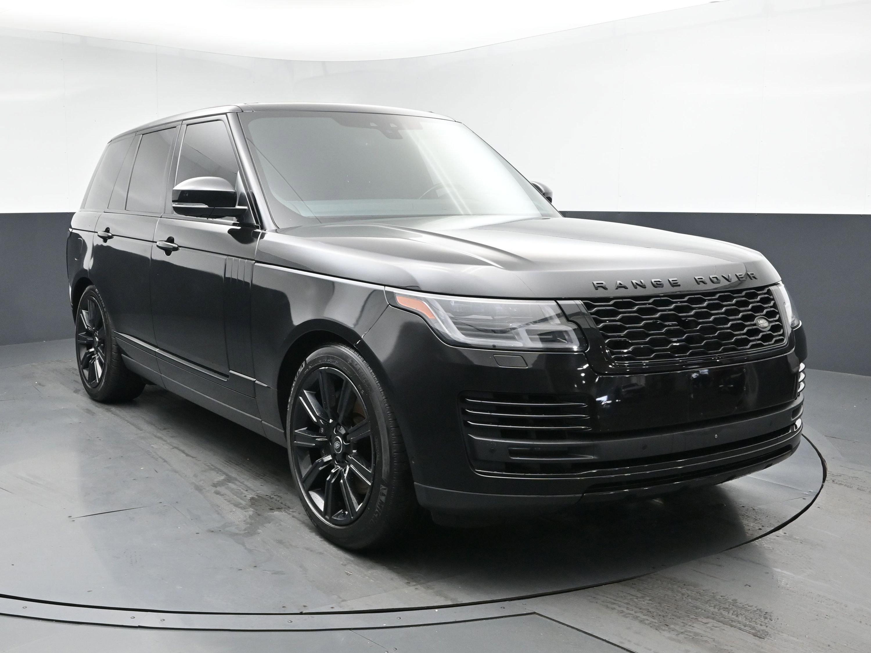 Certified 2018 Land Rover Range Rover HSE with VIN SALGS2SV1JA395419 for sale in Freeport, NY