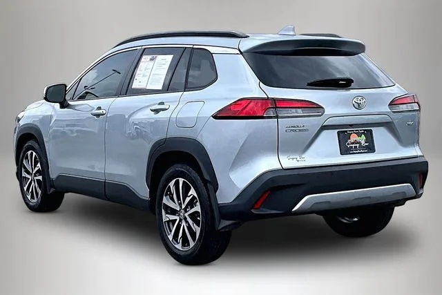 Used 2024 Silver Toyota XLE image 4