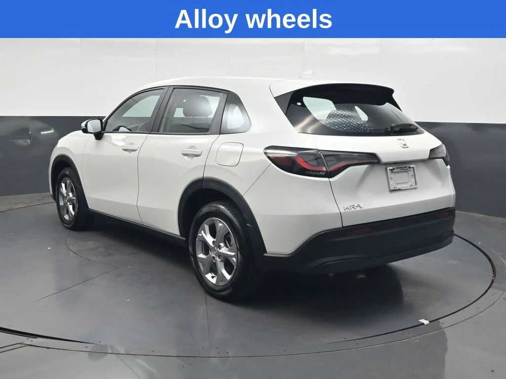 Used 2023 Platinum White Pearl Honda LX image 6