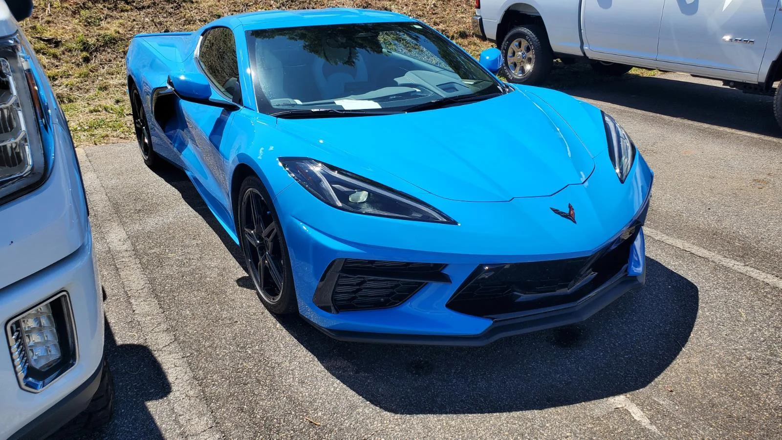 Used 2024 Rapid Blue Chevrolet 2LT image 3