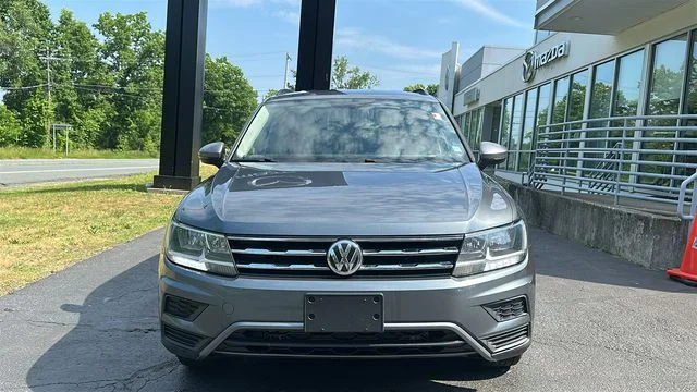 Used 2018 Volkswagen Tiguan SE with VIN 3VV2B7AX5JM200458 for sale in Rensselaer, NY
