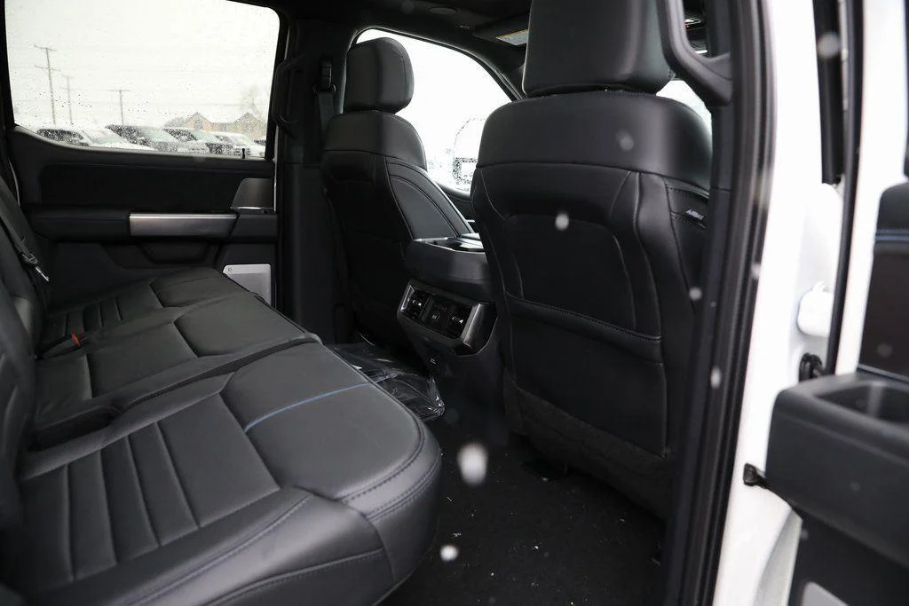 New 2026 Star White Metallic Tri-Coat Ford F-250® Platinum® image 38