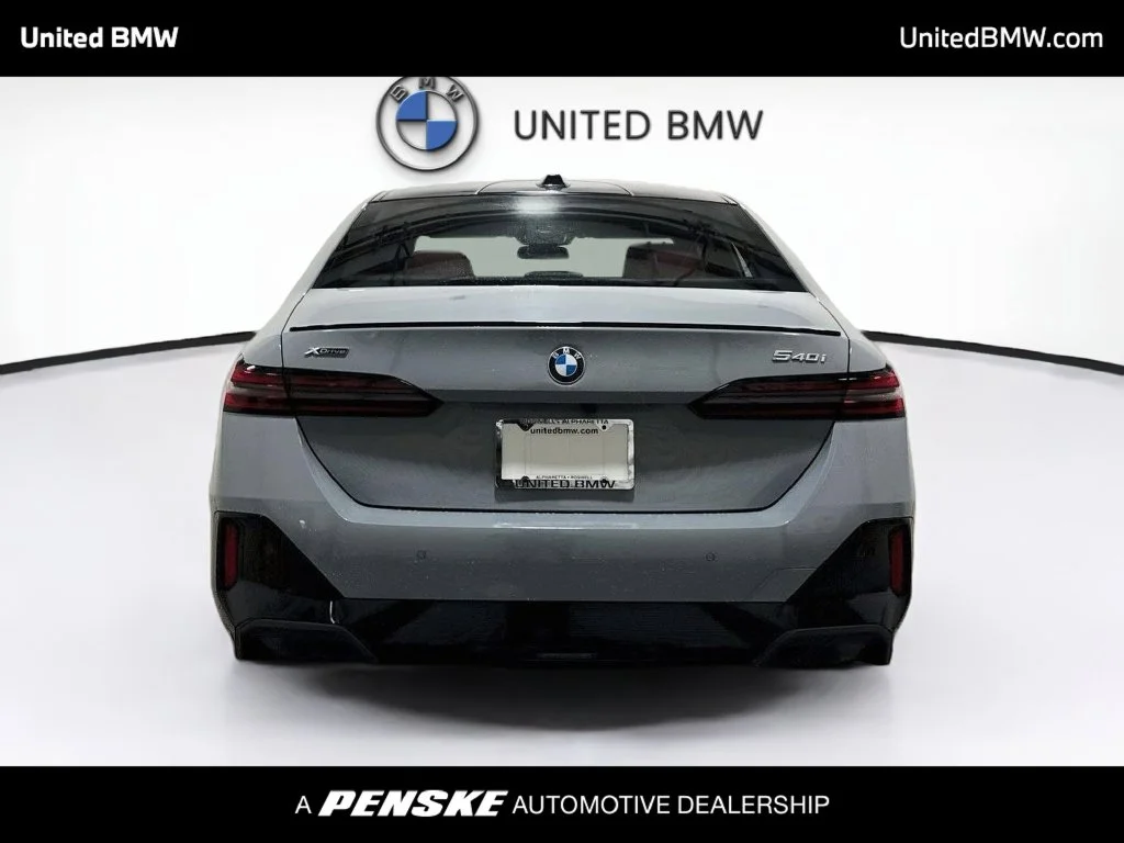 Certified Used 2027 Brooklyn Grey Metallic BMW 540i xDrive image 6