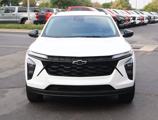 2026 Chevrolet Trax LT - Photo 21