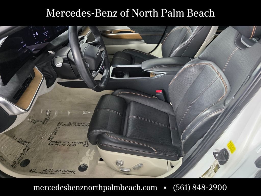 Used 2023 White Lucid Grand Touring image 9
