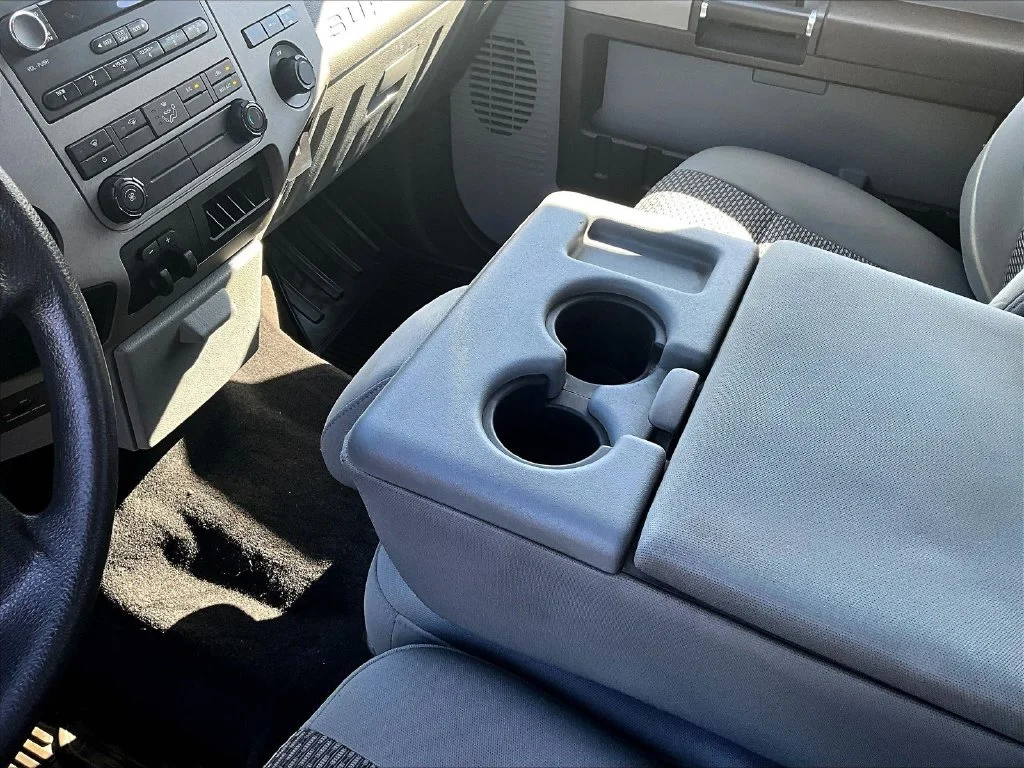 Used 2012 Dark Blue Pearl Metallic Ford XLT image 14