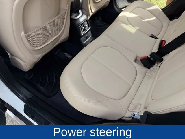 Used 2017 White BMW xDrive28i image 10