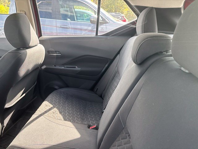 Used 2021 Red Nissan SV image 4
