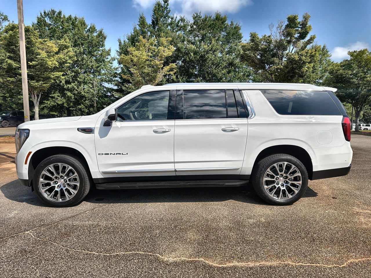 New 2026 Summit White GMC Denali image 5