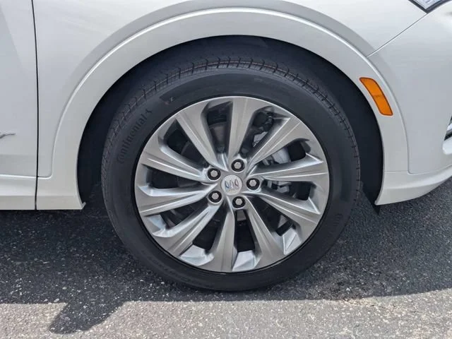 New 2026 White Frost Tricoat Buick Avenir image 11