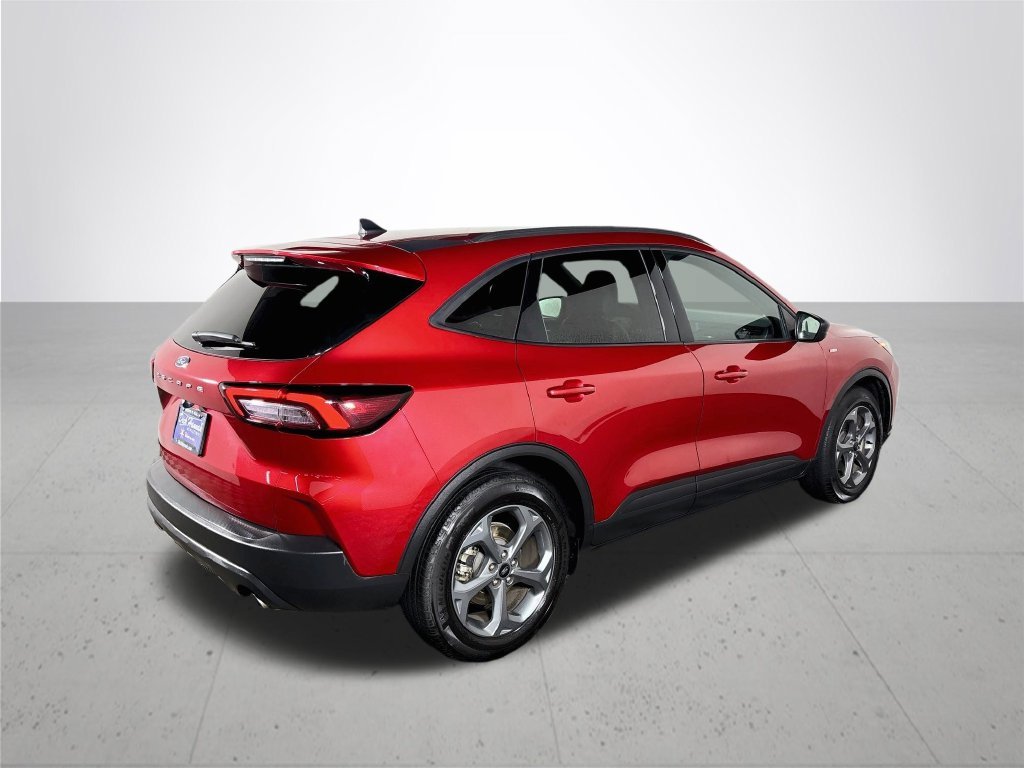 Used 2025 Red Metallic Ford ST-Line image 6