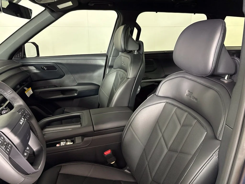 New 2027 Panthera Metal Matte Kia X-Line EX image 19
