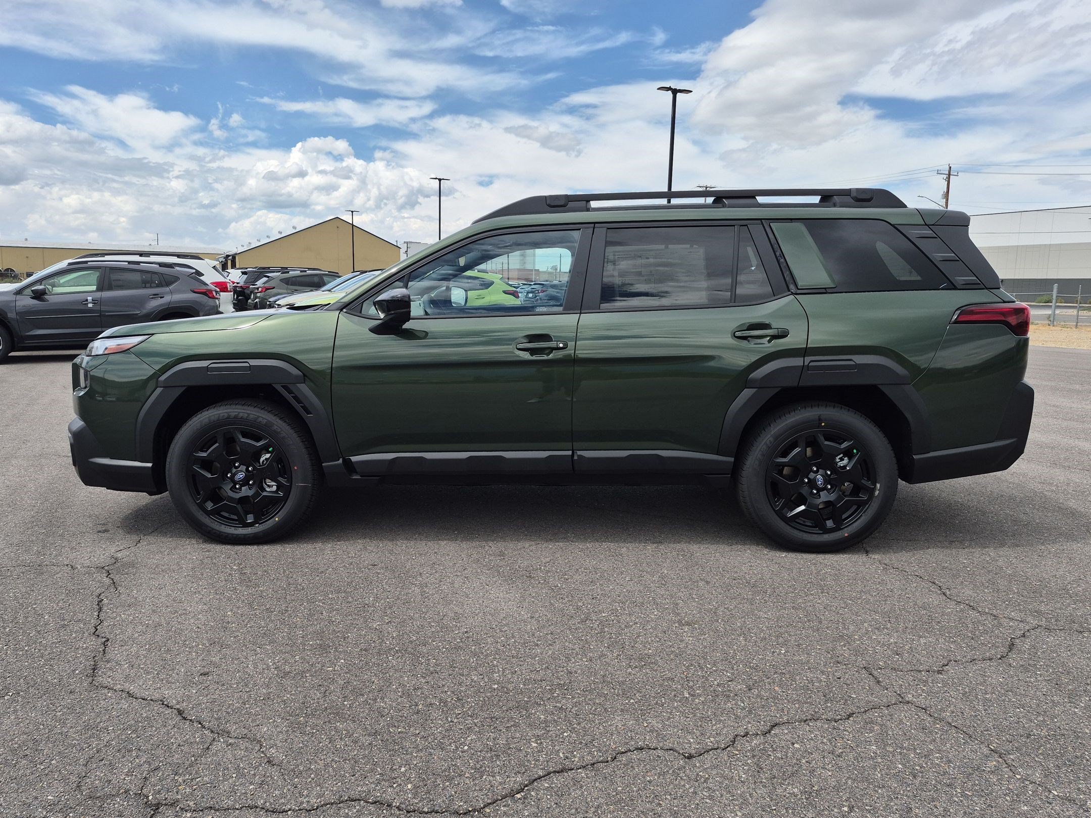New 2026 DEEP EMERALD GREEN PEARL Subaru Limited image 7
