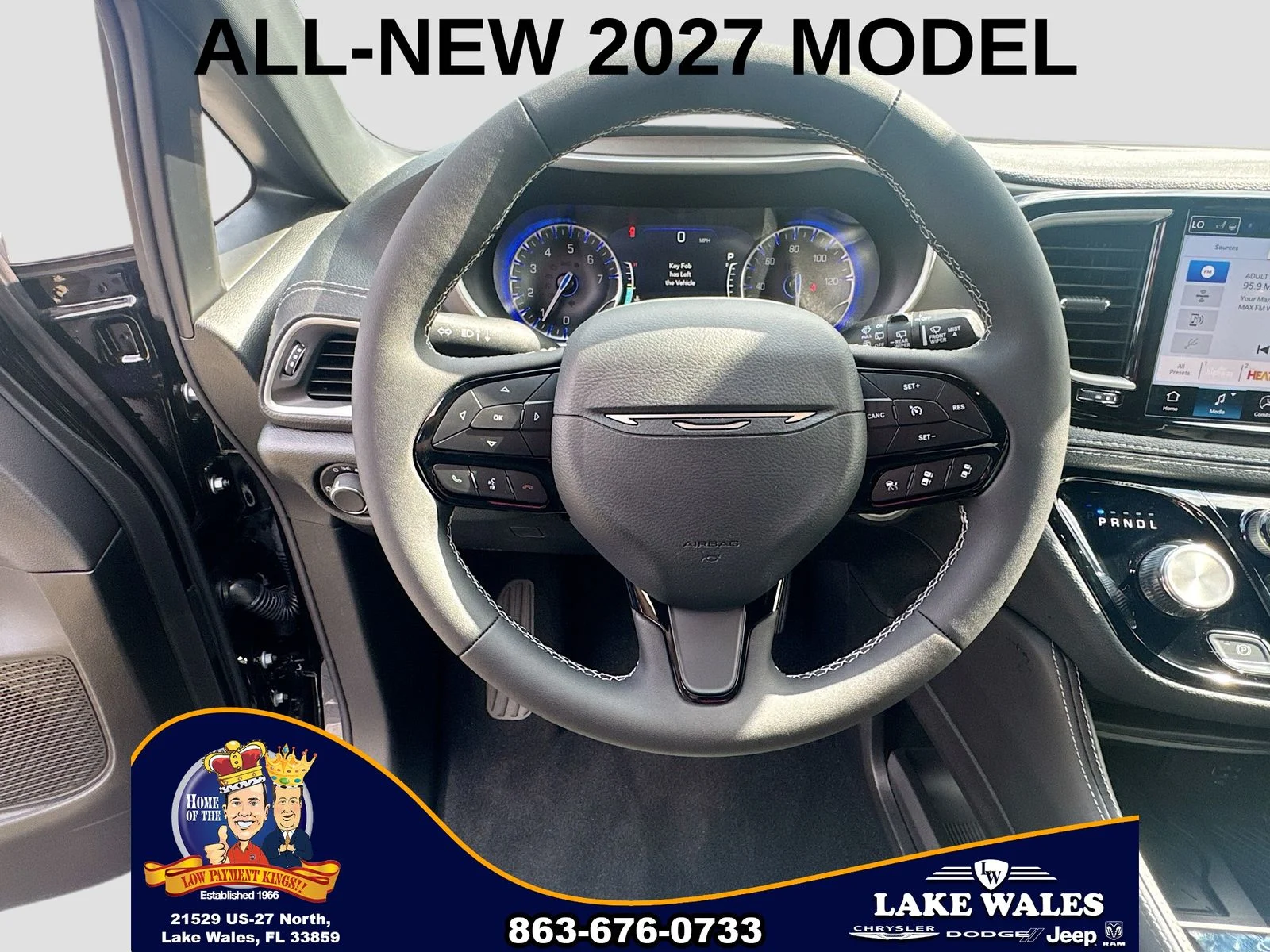 New 2027 Diamond Black Crystal Pearl-Coat Exterior Paint Chrysler Limited image 10