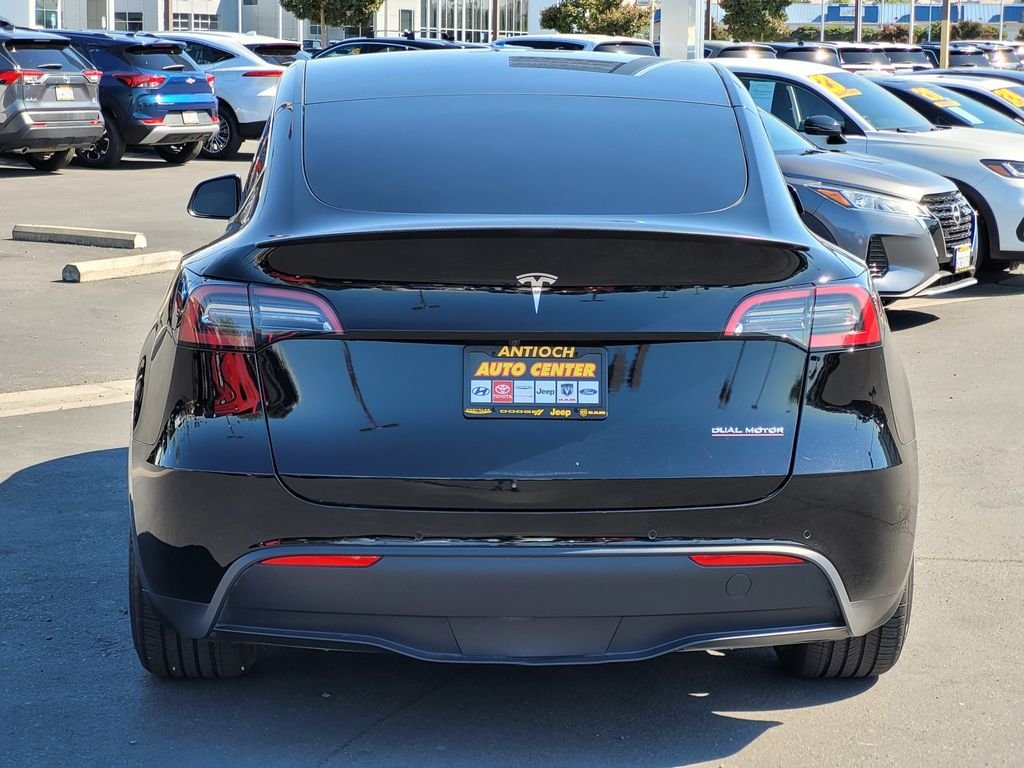 Used 2022 Black Tesla Performance image 5